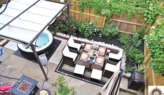 4-Bedroom Historic Garden Oasis Home in Germantown