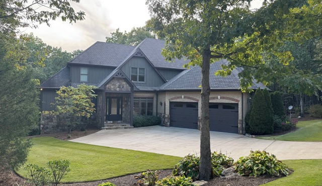 4-bedroom Home at McLemore Resort