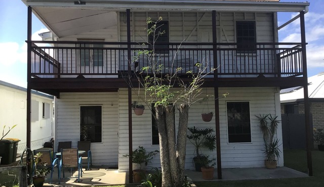 4 bedroom home. Close to restaurants,fast food, shopping and hospital