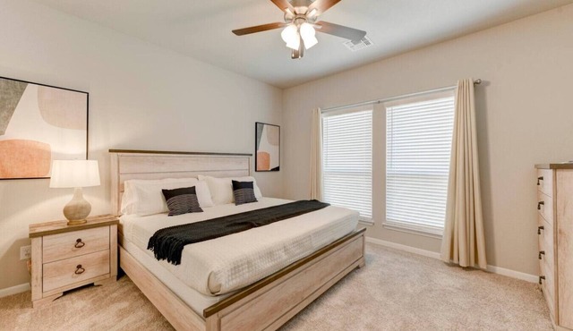 4 Bedroom Home For Your Workers in Temple