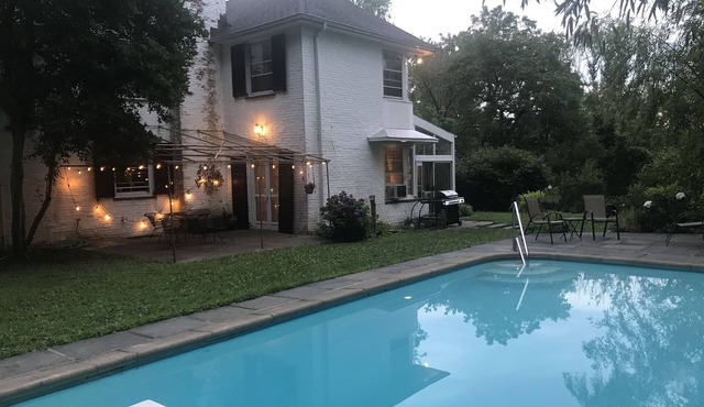 4 Bedroom Home, Game Room & Pool in a Quiet Upscale Neighborhood