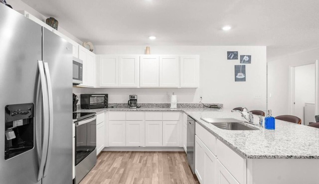 4 Bedroom Home, Game room, Weeki Wachee!