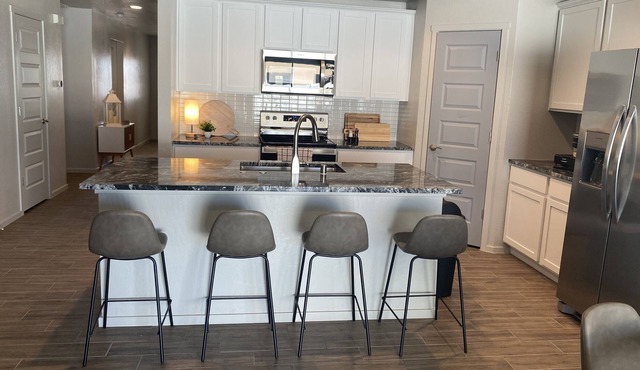 4 bedroom home near FLETC