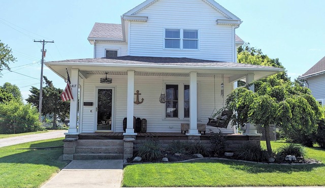 4-Bedroom Home/Port Clinton. Close to restaurants/shopping, Jet Express, beach.