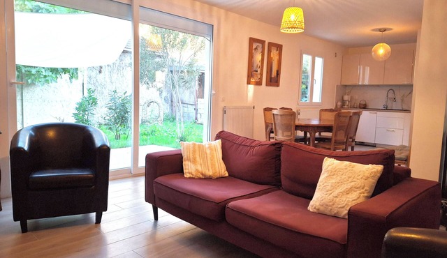 4-bedroom house Garden - 8 people - Professionals & Families - Near Paris