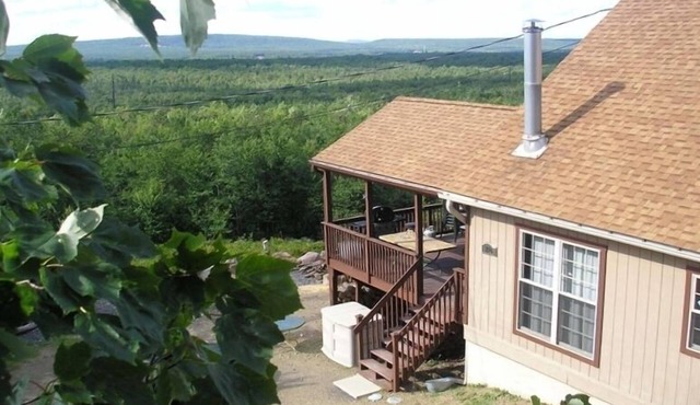4 Bedroom House - Great Views - Secluded Location