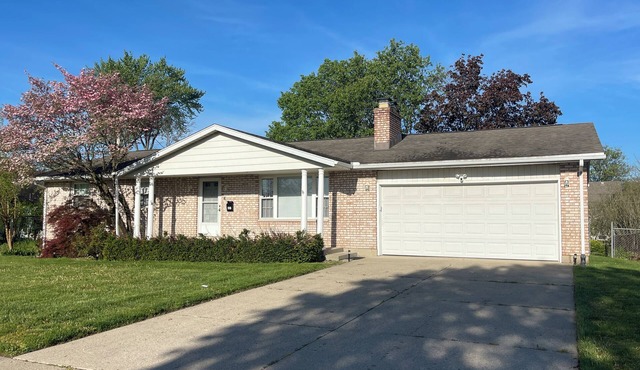 4-bedroom house in delightful Fairborn.