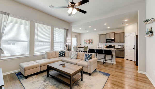 4 Bedroom House in North Point