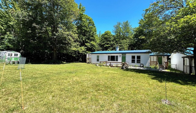 4-bedroom house in peaceful Charlevoix