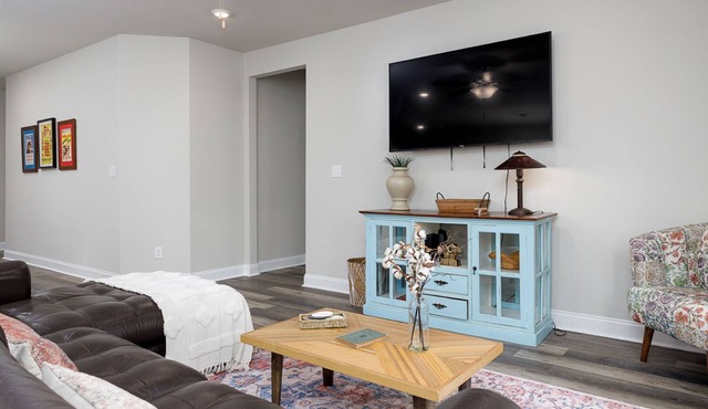 4-bedroom house in superb Independence with AC