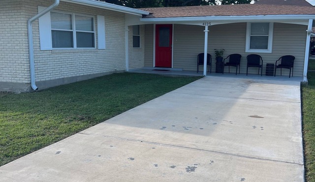 4-bedroom house in fabulous New Orleans with AC, Wi-Fi