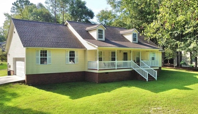4-bedroom house in wonderful Moultrie with AC