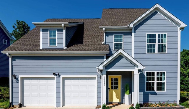 4- Bedroom House Prime Spot in Charlotte, NC.minutes away from Everything!