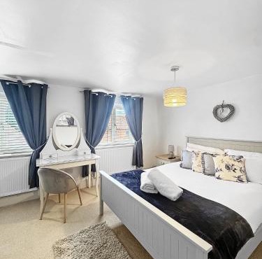 4 bedroom house Sleeps 8 Bottesford Amaya 22