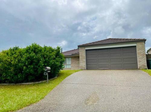 4 bedroom house south Brisbane