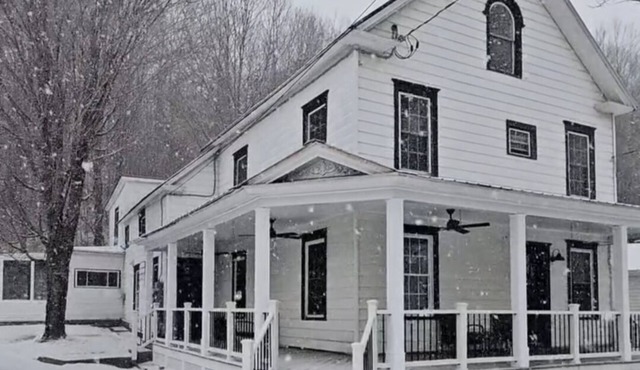 4-bedroom House with attached In-Law suite