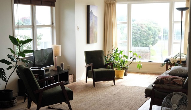 4 Bedroom House with Ocean Views