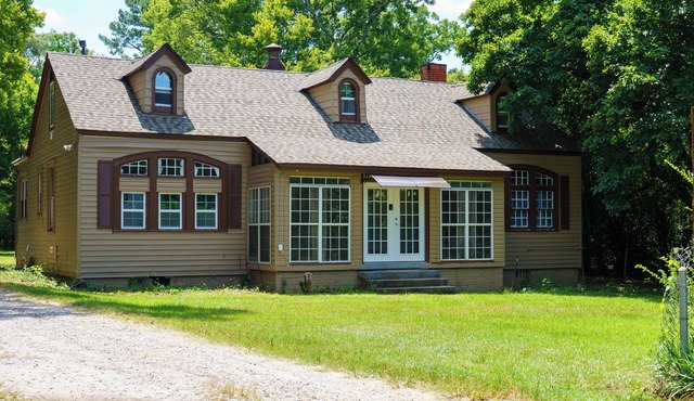 4-bedroom house with AC in Montgomery nNear ASU & Downtown - Military Welcome