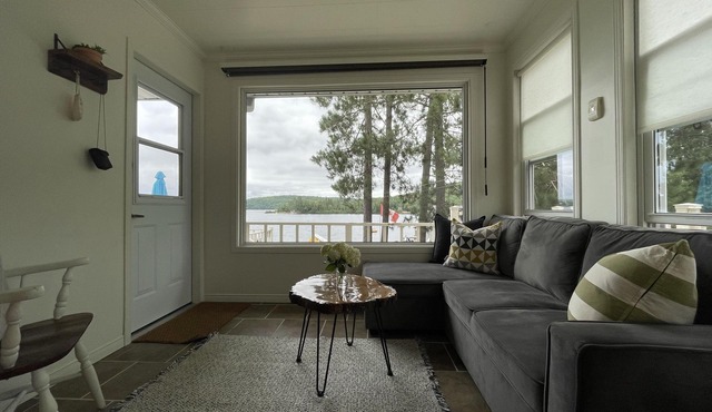 4 Bedroom Lake House on Lake St Peter