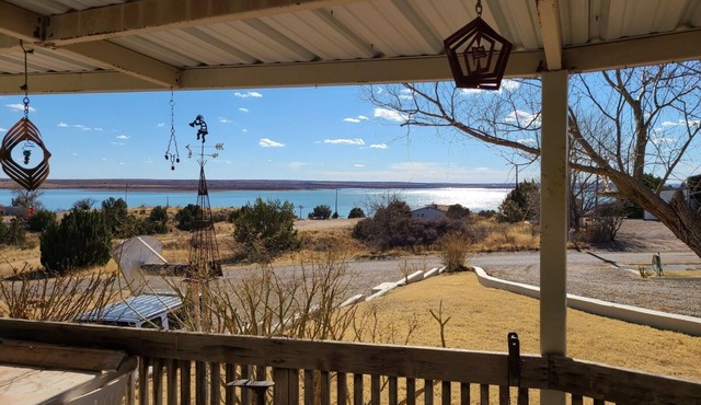4 Bedroom Lake House with fantastic views and plenty of space.