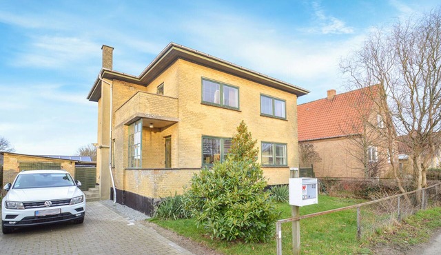 4 bedroom lovely home in Bandholm