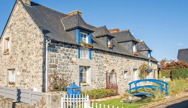 4 bedroom lovely home in Langueux