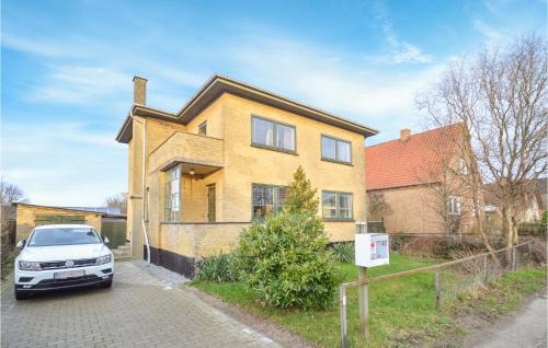 4 Bedroom Lovely Home In Bandholm
