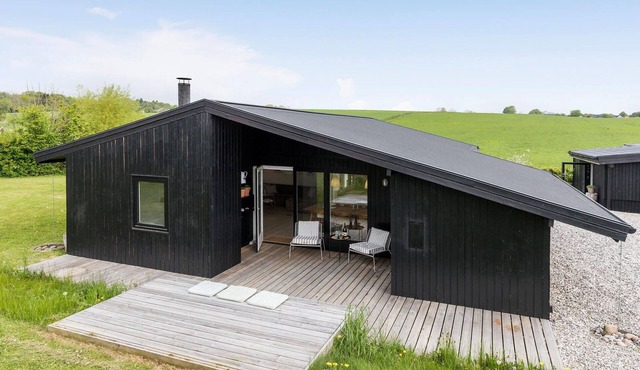 4 bedroom lovely home in Rønde