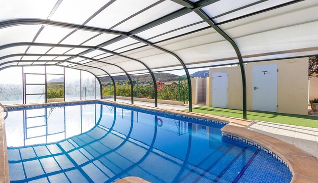 4 bedroom lovely home in Perin