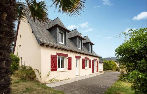 4 Bedroom Lovely Home In Cancale