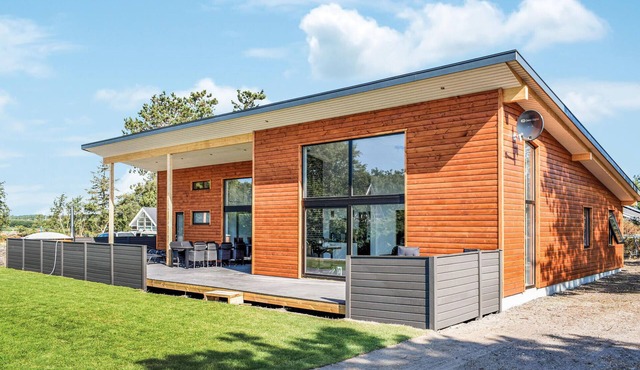 4 bedroom nice home in Ebeltoft