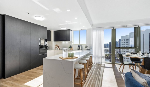 4 Bedroom Ocean View Unit at Sun City - Q Stay