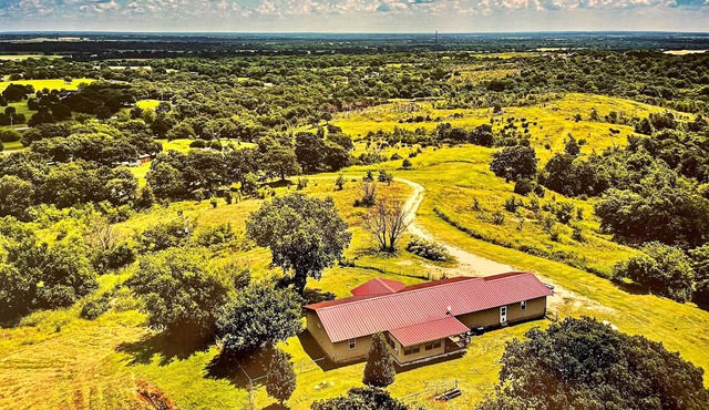4 Bedroom on 15 Acres Near Crossbar Off Road Park & Turner Falls