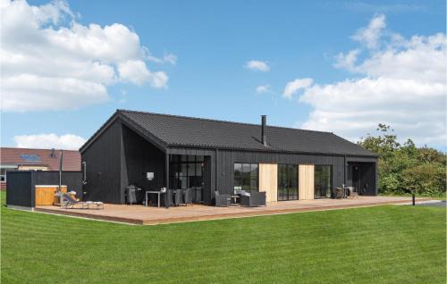 4 Bedroom Pet Friendly Home In Tarm