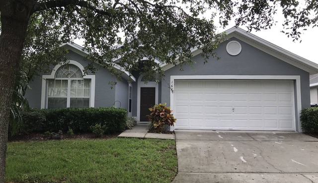 4 Bedroom Pool Home