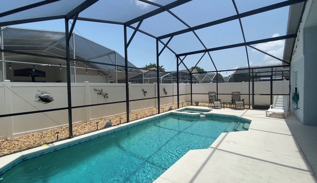 4 Bedroom Pool House Near Disney