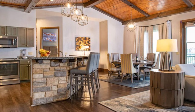 4-Bedroom Presidential Suite - Elegant & Affordable