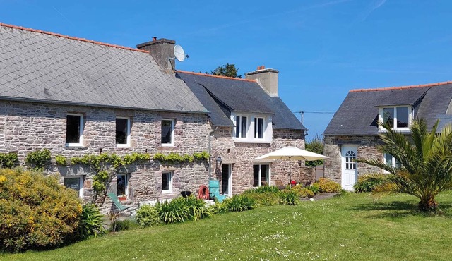 4 Bedroom Private vacation home in PlouÃ©zec