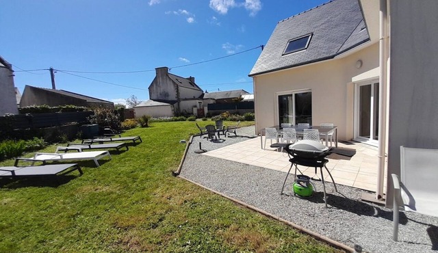 4 Bedroom Private vacation home in Primelin