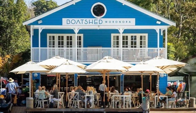 4 bedroom riverfront unit above The Boatshed Café.