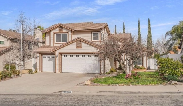 4 Bedroom Single family L-594199 by Houzlet