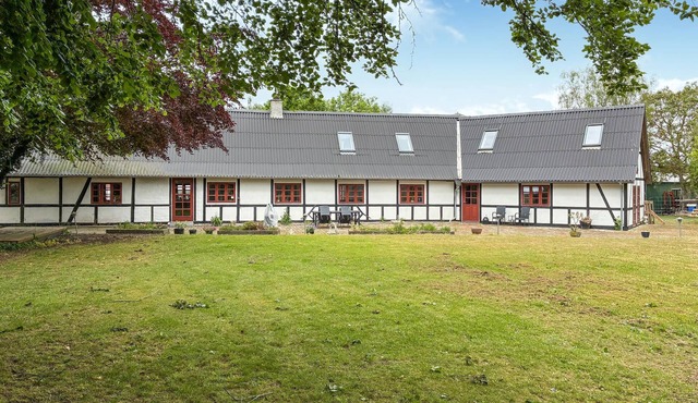 4 bedroom stunning home in Bandholm