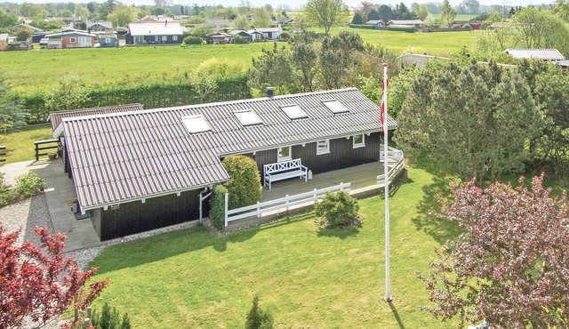 4 bedroom stunning home in Otterup