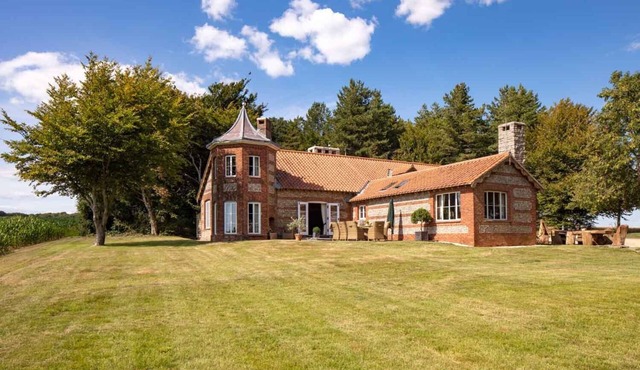 4 bedroom stunning rural position near Jurassic coast !