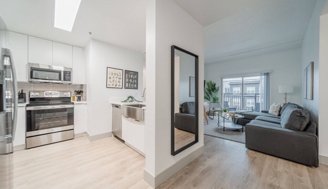 4 Bedroom suite - Truist, Gym
