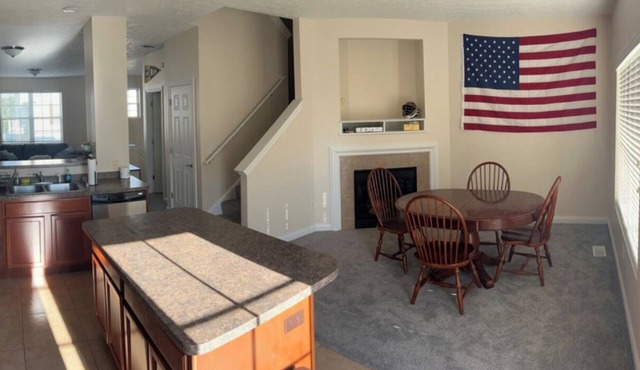 4-bedroom townhome in fabulous South Bend. Long or Short Term Rentals!