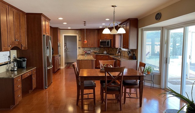 4-bedroom vacation home 11 minutes from University of Rochester