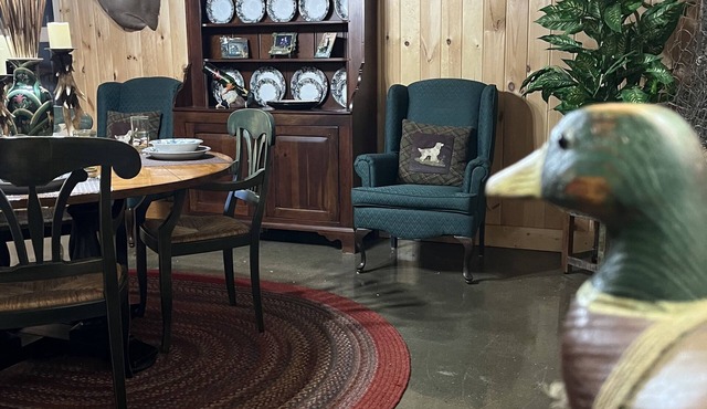 4-bedroom vacation home steps to Reelfoot Lake