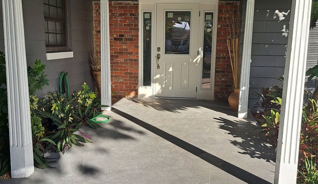 4-bedroom vacation home just 3 minutes to Florida Mall