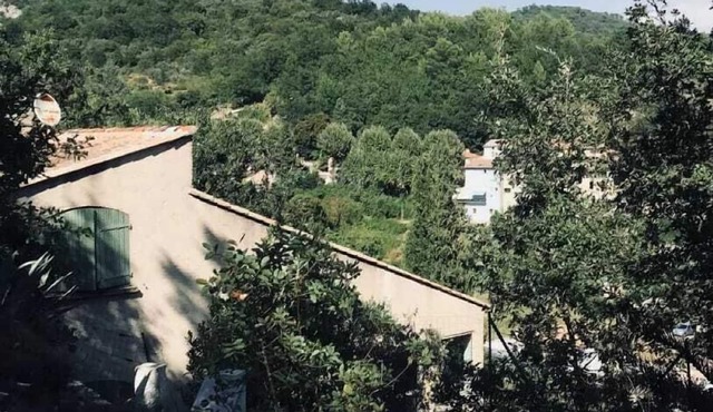 4-bedroom villa for 6 people with private pool